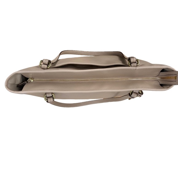 Coach Peyton Top Zip Saffiano Leather Tote Bag Light Grey/Beige - Picture 9 of 15